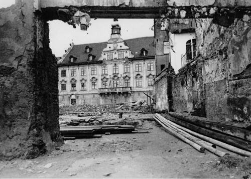 Blick von der Kaiser- in die Rathausstraße / ECPAD Stadtarchiv Bregenz